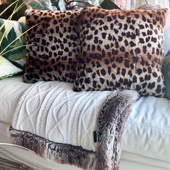 NEW! Designer Leopard Print Fur Pillow - Picture 1 of 6